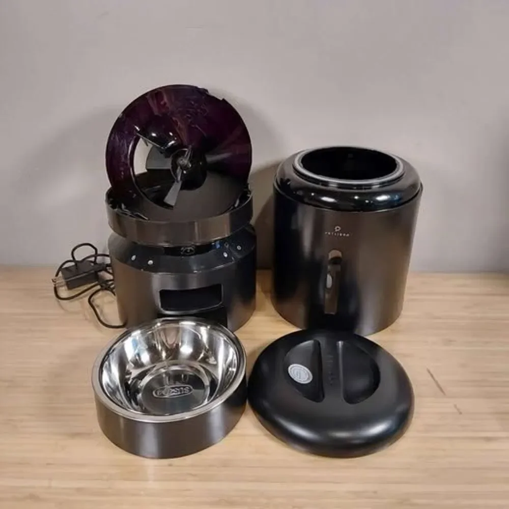FREE SHIP. Petlibro Granary Smart Camera feeder for cats and small pets
